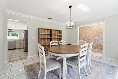 Welcome to this beautiful 4-bedroom, 2.5-bath home in the heart - photo 5