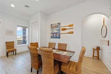 Welcome to Fairway Sunset, where luxury meets relaxation! - photo 12