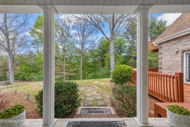 PRICE IMPROVEMENT. Lovely Legacy Estate Home on 2 Acres - photo 4