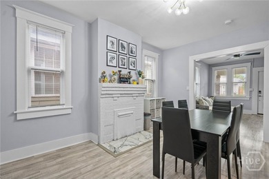Welcome to this beautifully renovated bungalow in the heart of - photo 9