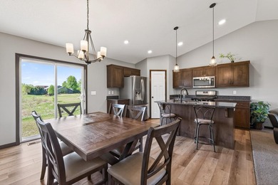 Space to spread out, a backyard you'll love, and a location - photo 13