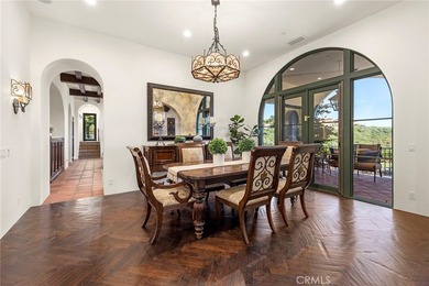 Nestled serenely on the front row, this extraordinary estate - photo 17