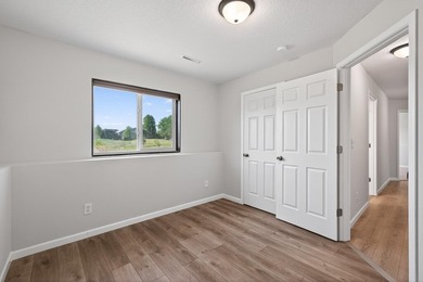 Space to spread out, a backyard you'll love, and a location - photo 18