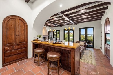Nestled serenely on the front row, this extraordinary estate - photo 31
