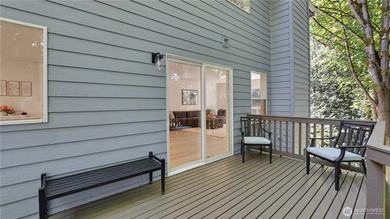 Experience the perfect blend of modern design and Northwest - photo 33