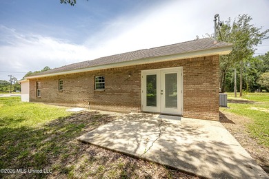 Move right in and start enjoying all that Ocean Springs has to - photo 37