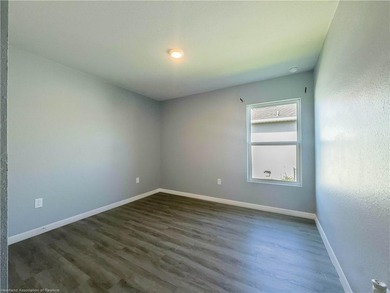 Welcome to this 4-bedroom, 2-bathroom home, perfect for families - photo 11