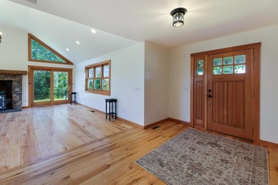 Island country living awaits in the heart of the Lake Champlain - photo 12
