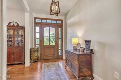 Back on the Market at no fault of house or Sellers. Luxury - photo 13