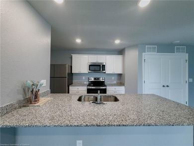 Welcome to this 4-bedroom, 2-bathroom home, perfect for families - photo 15