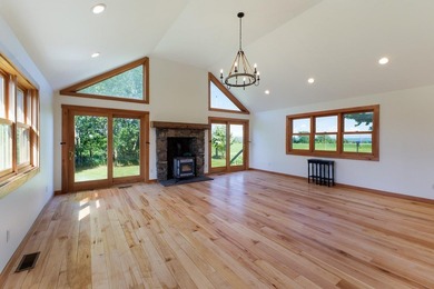 Island country living awaits in the heart of the Lake Champlain - photo 15