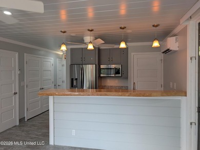 Great Getaway or Perfect for Maintenance-Free Living! Welcome to - photo 16