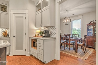 Back on the Market at no fault of house or Sellers. Luxury - photo 20