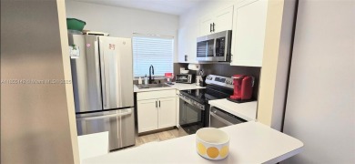 Lake Condo For Sale in Sunrise, Florida