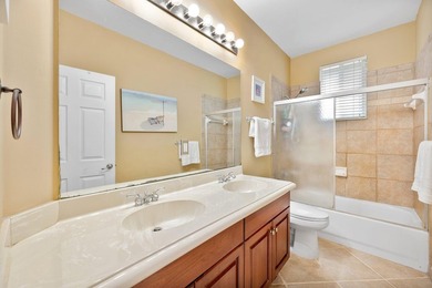 Discover timeless elegance in this exceptional 4-bedroom, 3-bath - photo 23