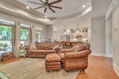 Back on the Market at no fault of house or Sellers. Luxury - photo 30