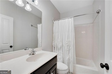 PREPARE TO BE MESMERIZED by this *SMART* PRISTINE POOL HOME on - photo 32