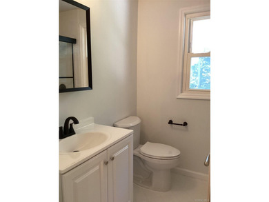Come see this Move in Ready Colonial and call it your home! - photo 32