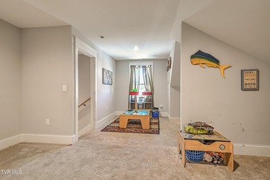 Back on the Market at no fault of house or Sellers. Luxury - photo 49