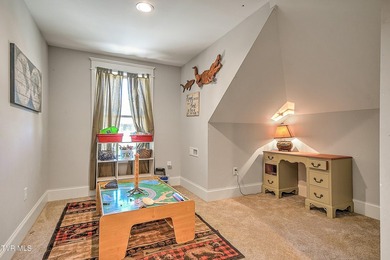 Back on the Market at no fault of house or Sellers. Luxury - photo 50