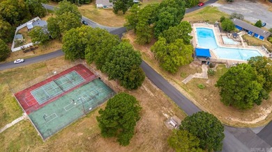 Tucked among the trees in the desirable Diamondhead community - photo 15