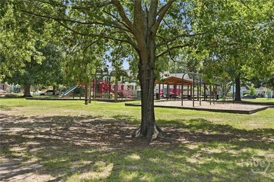 Situated directly on lively Hull Park in the heart of Ardsley - photo 9