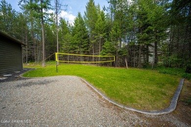Spectacular North Idaho Rustic Mountain home! This stunning - photo 33
