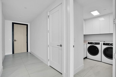 Azure 2501S at Selene, Fort Lauderdale Beach's newest and - photo 9