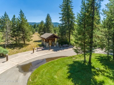 Spectacular North Idaho Rustic Mountain home! This stunning - photo 46