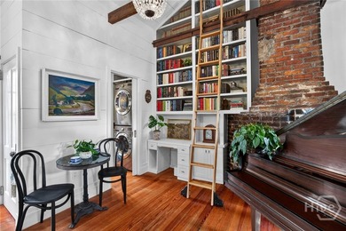 Stunning design defines this true jewel box cottage, where every - photo 9