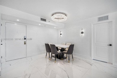 Masterfully reimagined, this stunning 2-bedroom, 2-bathroom - photo 9