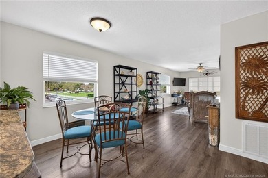 This lovely home has been exquisitely remodeled with a designers - photo 5