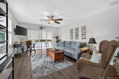 This lovely home has been exquisitely remodeled with a designers - photo 8
