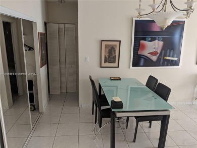 Stunning 1 Bedroom, 1.5 Bath unit located at The Hemispheres