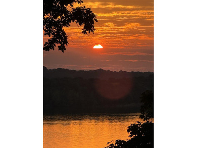 $29,900 HUGE PRICE DROP TO 610K! AMAZING YEAR-ROUND LAKE VIEWS! - photo 43