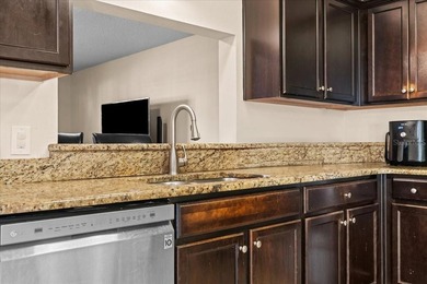 Welcome to easy, low-maintenance living in the heart of Orlando! - photo 12