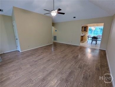 Welcome to 239 Bordeaux Ln! This handsome all brick home has - photo 4
