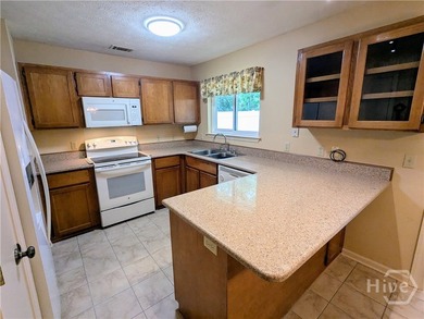 Welcome to 239 Bordeaux Ln! This handsome all brick home has - photo 6