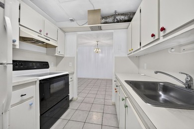Welcome to this one-bedroom, one-and-a-half-bath condominium in - photo 10