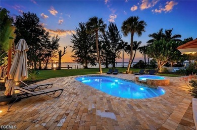 Panoramic riverfront views and 1.33 acres of privacy directly - photo 43