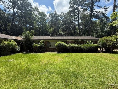 Charming Solid All-Brick 3-Bedroom, 2-Bath Southside Ranch on a - photo 7