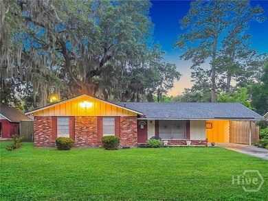 Welcome to 13113 Hermitage Drive, a charming all-brick home - photo 2