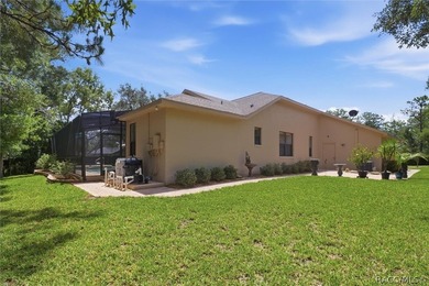 Welcome to this beautifully maintained 3-bedroom, 2-bath home - photo 4