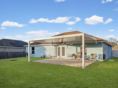 This move-in-ready single-family home blends comfort, privacy - photo 5