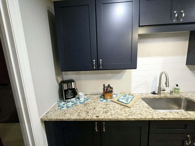UNMATCHED VALUE IN ASHLEY VILLAS - 2,019 SQ FT WITH PAID-OFF - photo 11