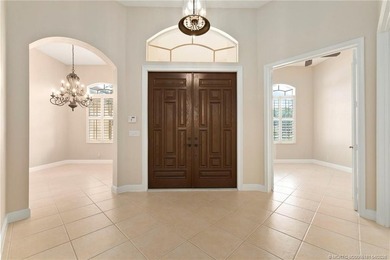 Beautifully appointed concrete block 3BR/3BA home with a split - photo 5