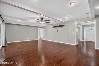 Villa San Jose charmer at 8677 San Servera Drive W! This roomy 3 - photo 9