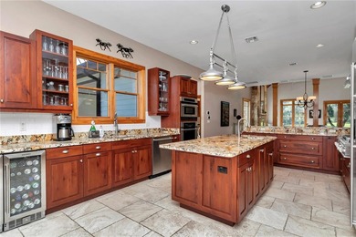 Welcome to one of Ocala's most extraordinary private sporting & - photo 25