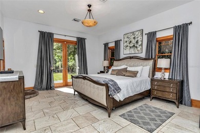 Welcome to one of Ocala's most extraordinary private sporting & - photo 31