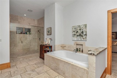 Welcome to one of Ocala's most extraordinary private sporting & - photo 37